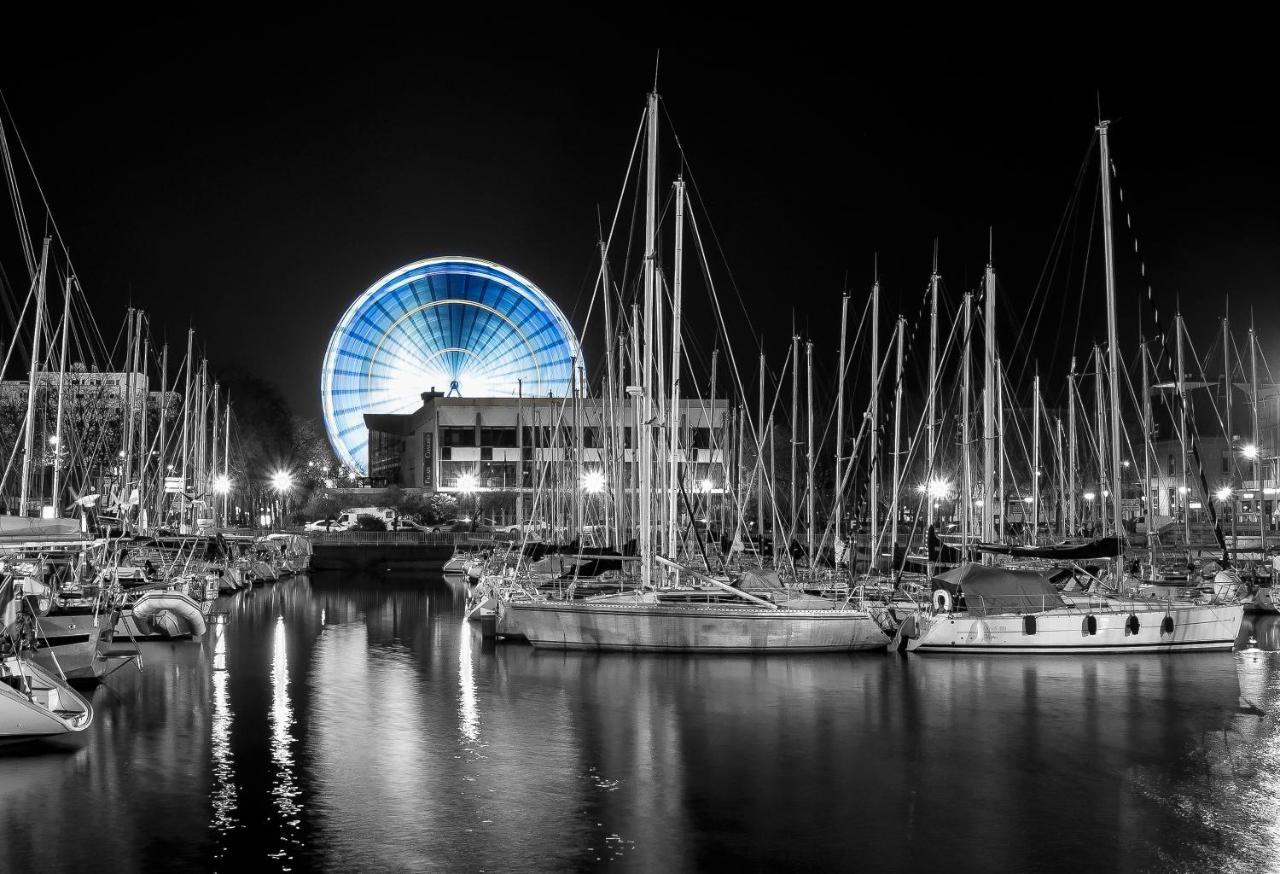 Studios Neufs -Tout Confort - Lorient Centre Buitenkant foto